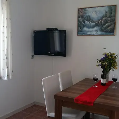 2br Hedvig * Jadranovo