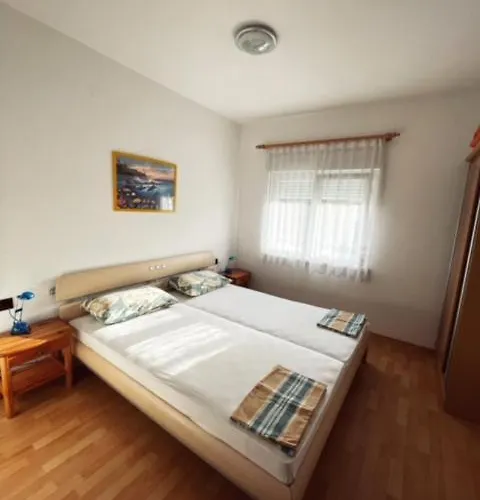 2br Hedvig Jadranovo