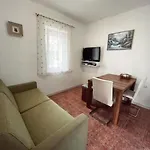 2br Hedvig Lejlighed Jadranovo