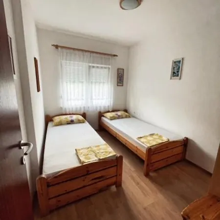 2br Hedvig 公寓 *